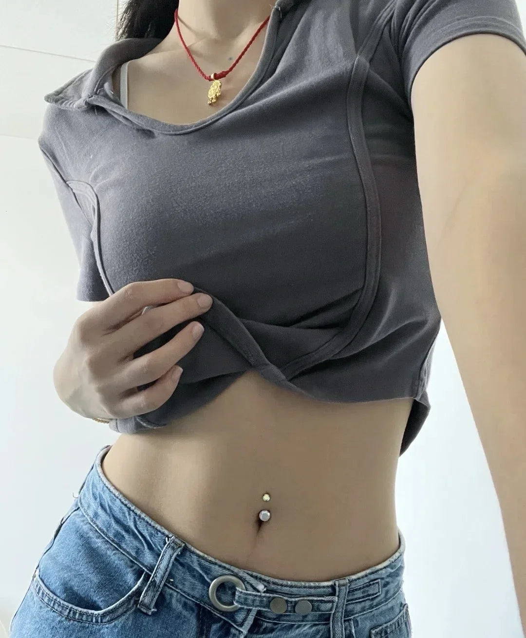 Amily’s Belly Piercing Experience: Pain, Healing & Tips