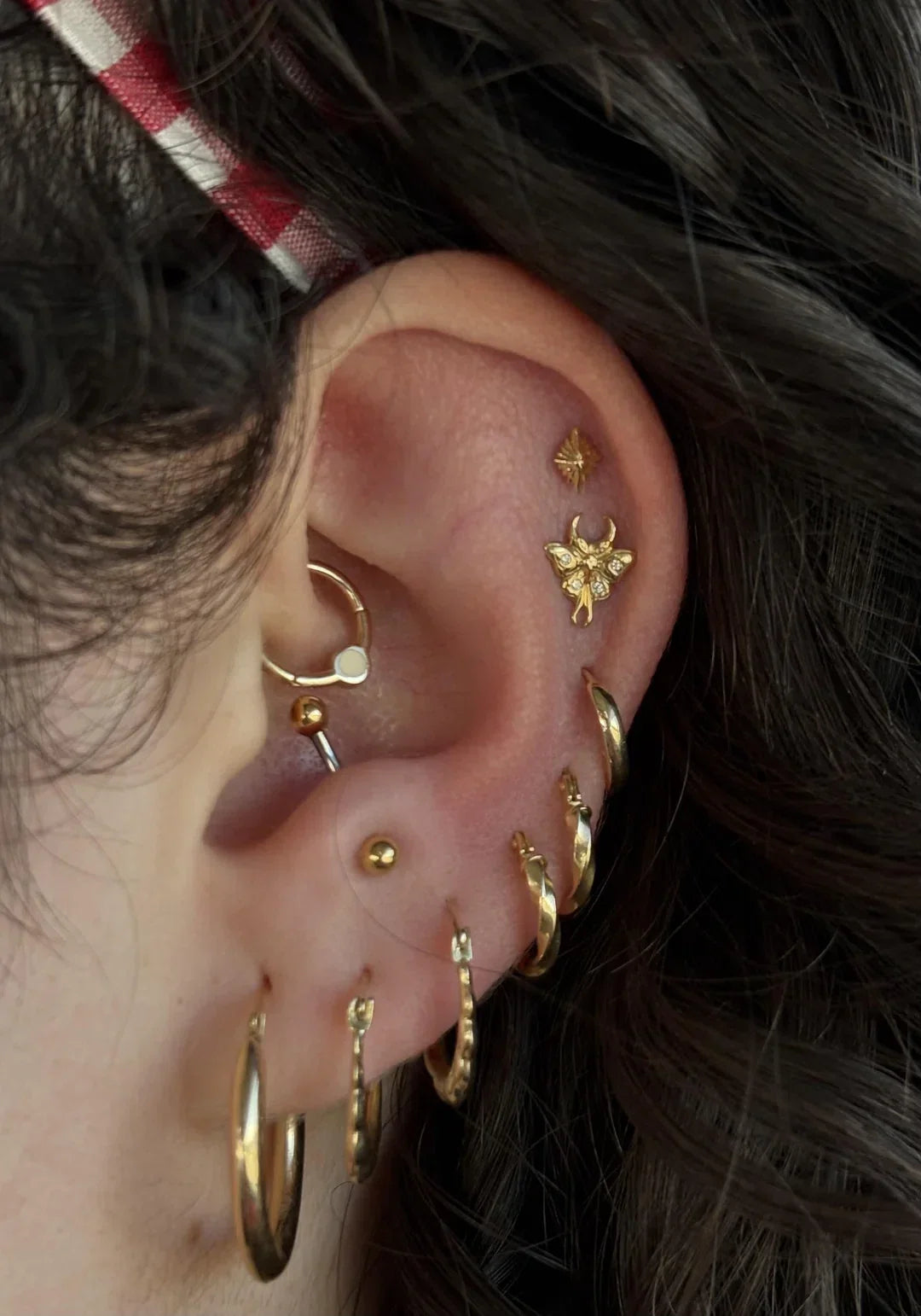 Tragus Piercing Experience: Pain, Healing & Everyday Challenges