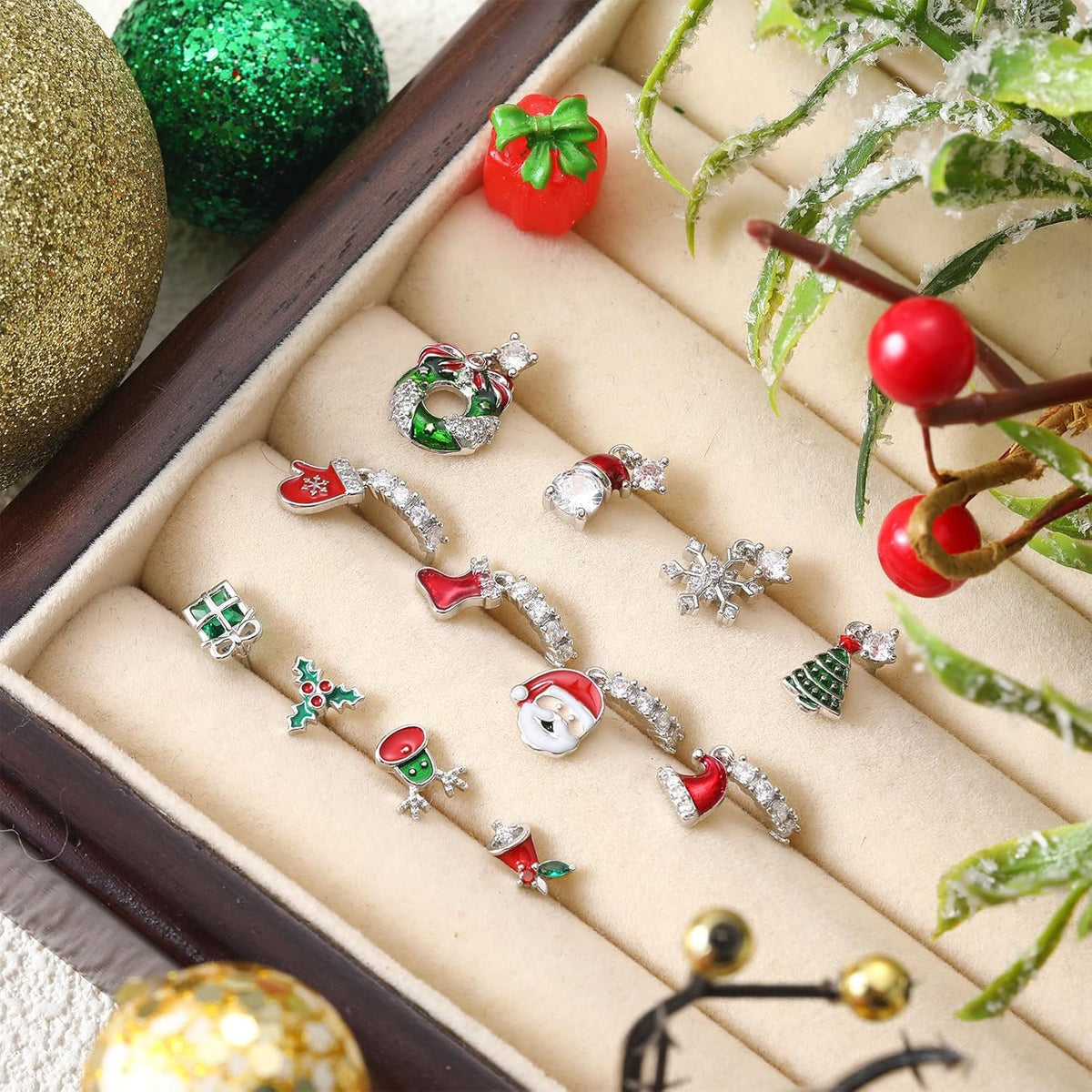 12 Pcs Christmas Dangle Nose Ring Stud L Shaped Santa Bell Snowflake Nose Rings Studs Dangling Nose Piercing Jewelry for Women - 我的商店我的商店我的商店