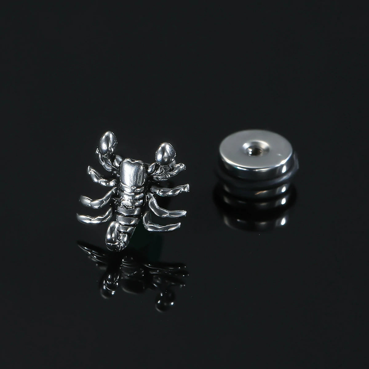 1PC Halloween Spider Piercing Jewelry for Conch Helix Flat Labret