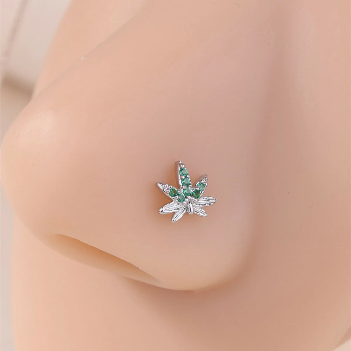 20GA 316L Stainless Steel CZ Crystal Paved Pot Leaf Top L-Bend Nose Stud