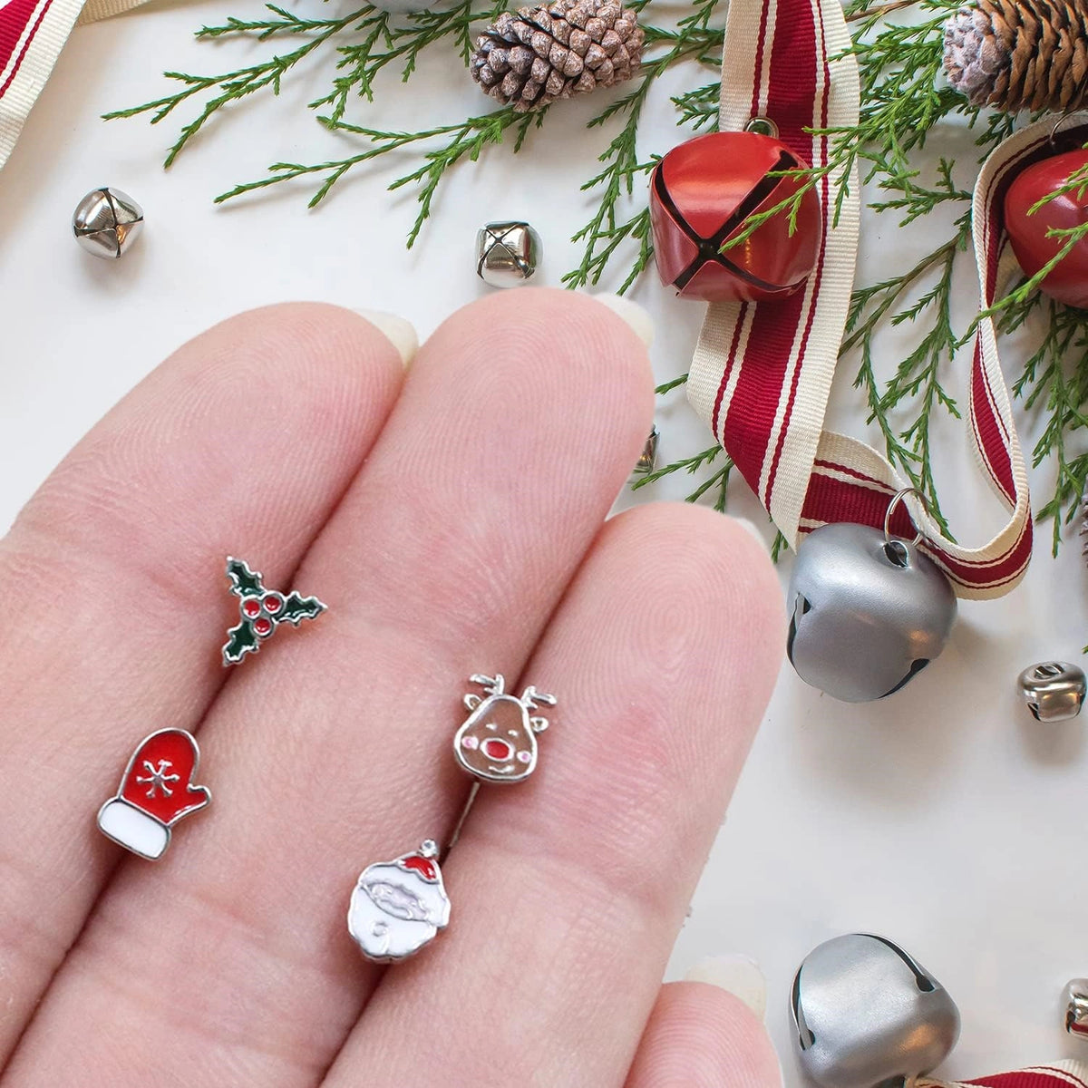 20g-christmas-nose-rings-pack-christmas-elements-l-shaped-nose-piercing-jewelry-316l-stainless-steel-snowmen-nose-ring-stud-nostril-piercing-jewelry-for-women