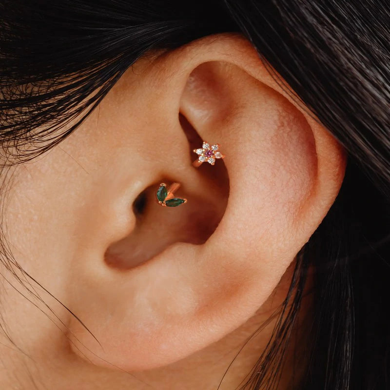 Cute Flower Rook Earrings Silver 16g Jewelry 16 Gauge Stainless Steel 8mm Piercing Dainty