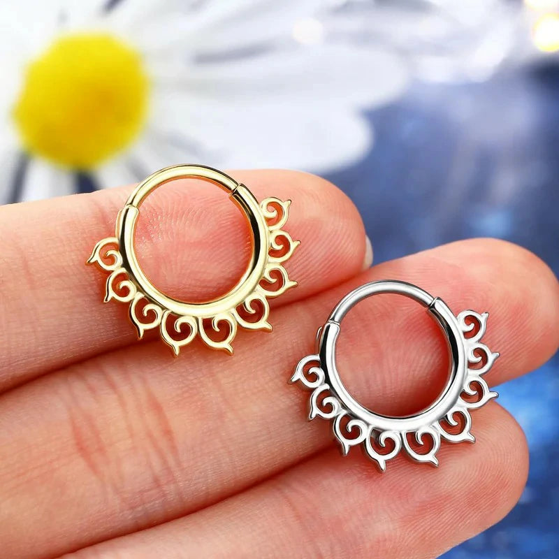16G 8mm Clicker with Hammered Five-Point 316L Stainless Steel Nose and Daith